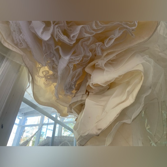 Hayley Paige Bahati Bridal Gown size 10 - Picture 7 of 13